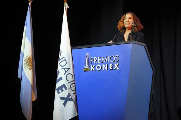 Sandra Mihanovich Foto Bio - Nominaciones KONEX Música Polular 09 SEP 2025