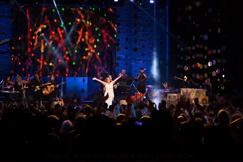 Sandra Mihanovich Foto Bio