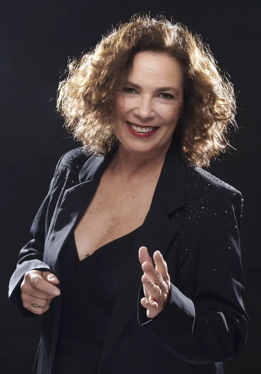 Sandra Mihanovich Foto Bio